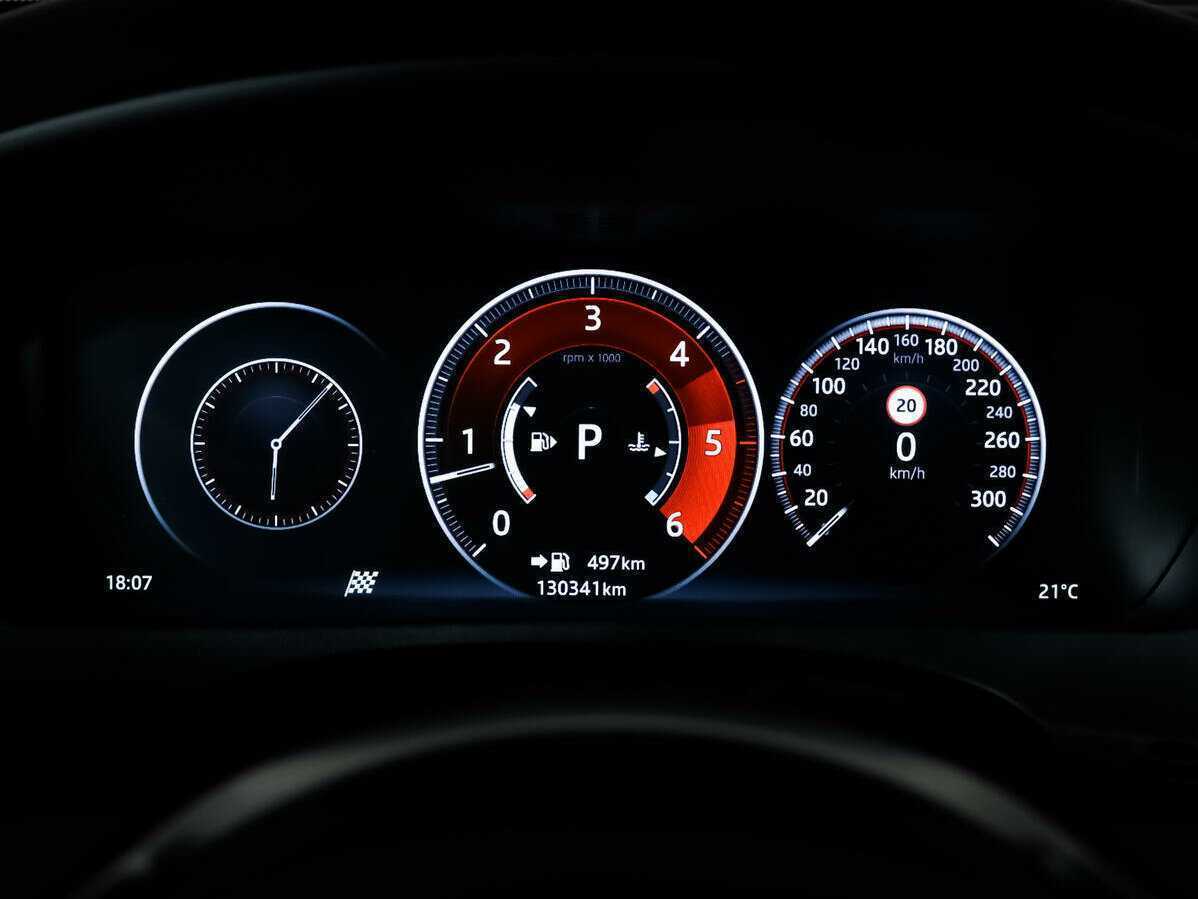 Jaguar F-Pace с пробегом — 2017 год. Фото: #9