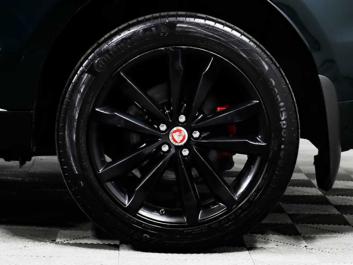 Jaguar F-Pace с пробегом — 2017 год. Фото: #11