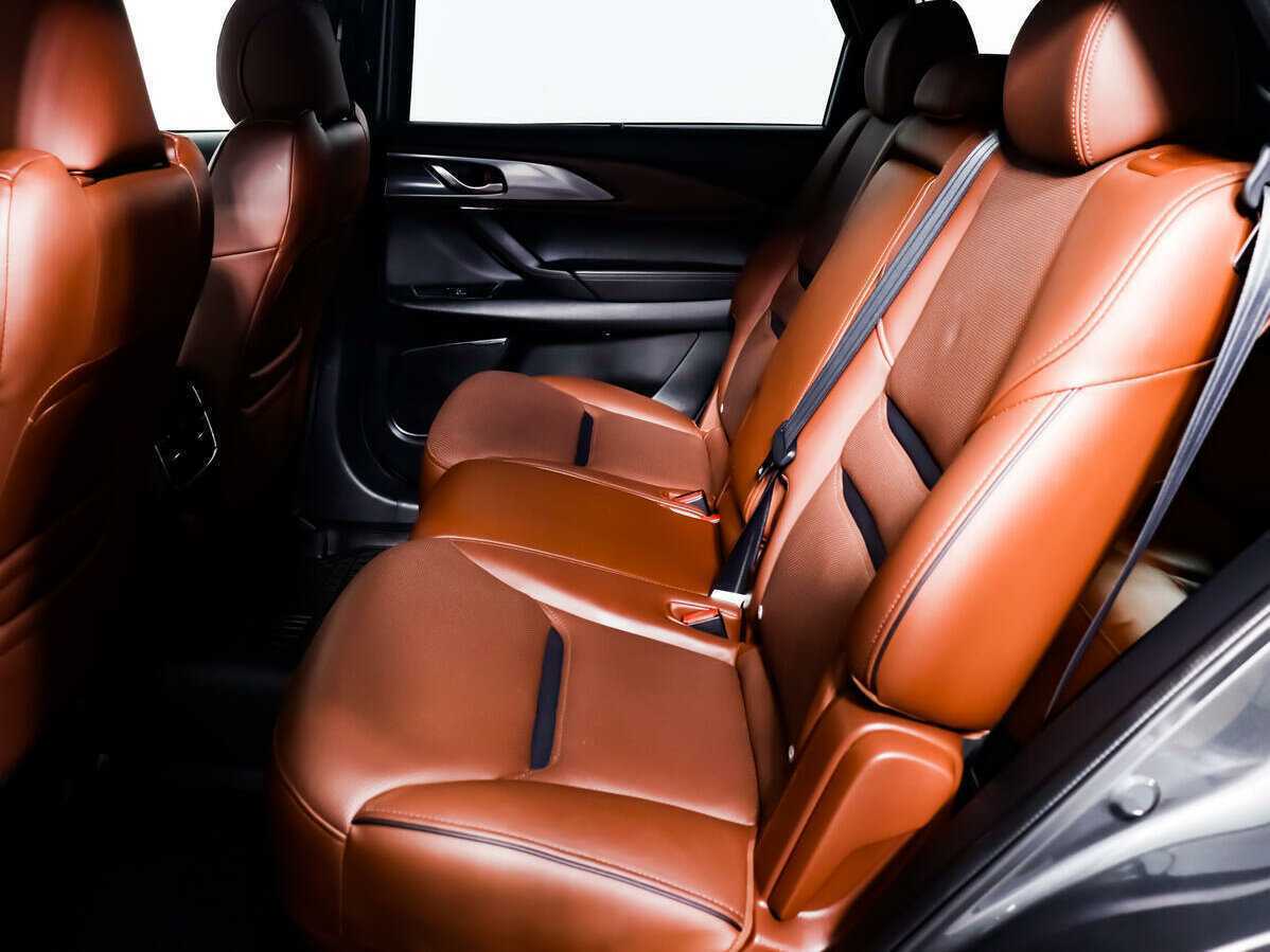 Mazda CX-9 с пробегом — 2019 год. Фото: #11