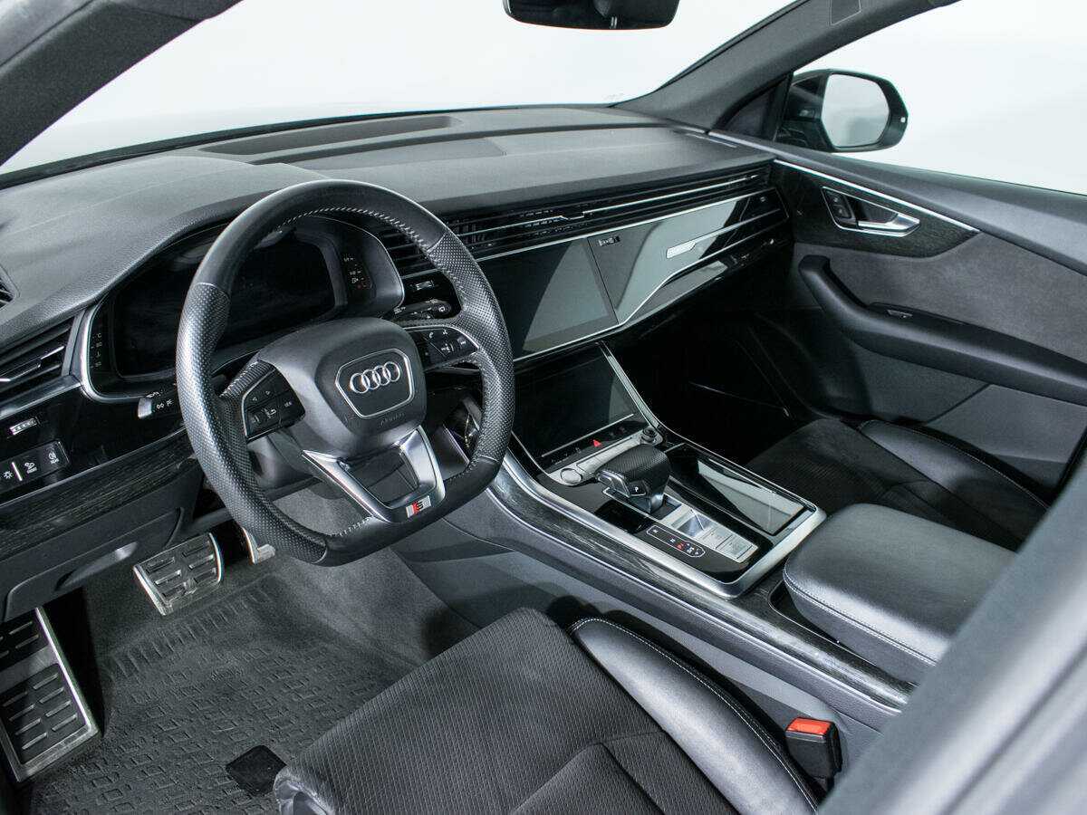 Audi Q8 с пробегом — 2019 год. Фото: #10