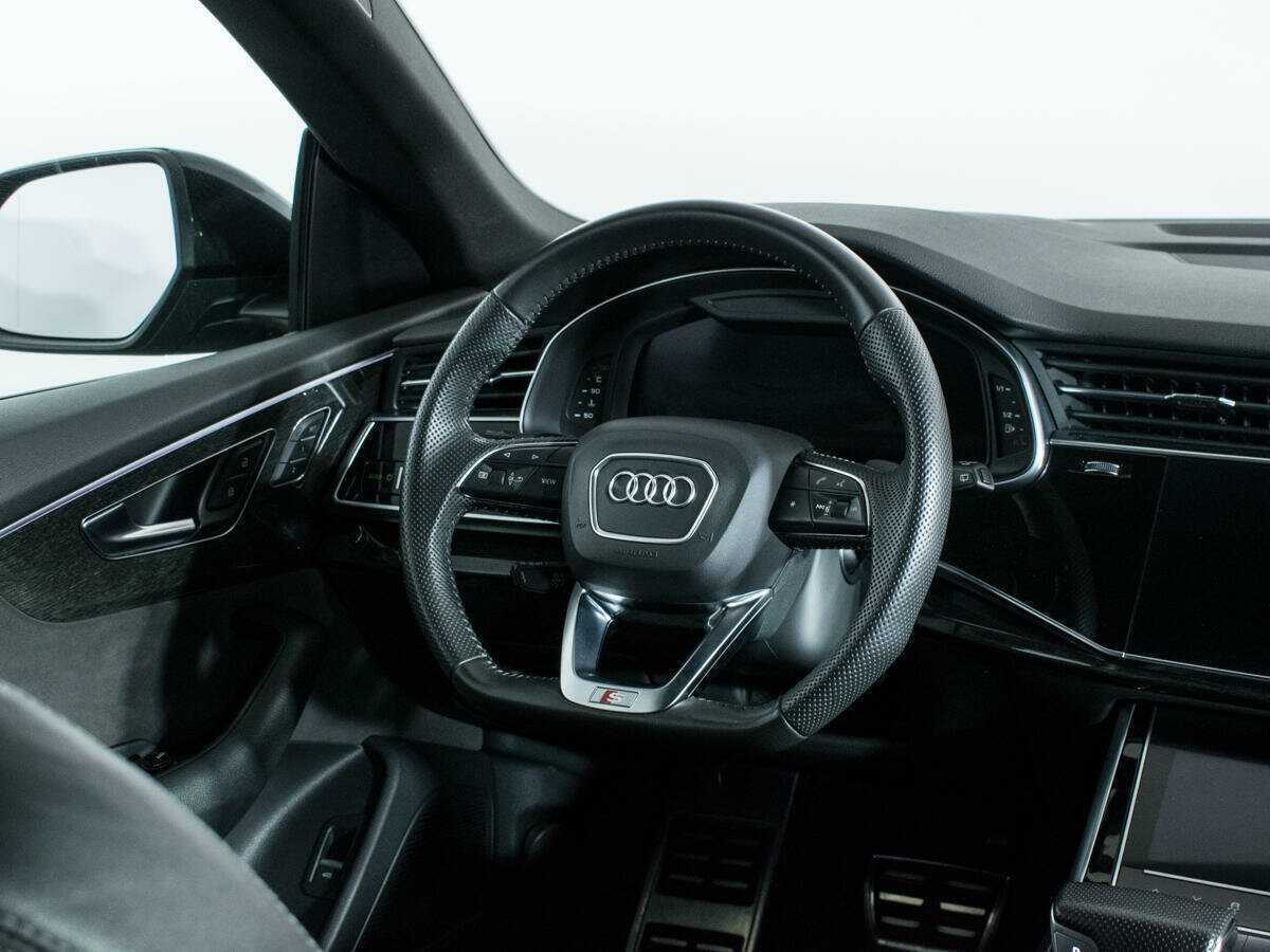 Audi Q8 с пробегом — 2019 год. Фото: #11