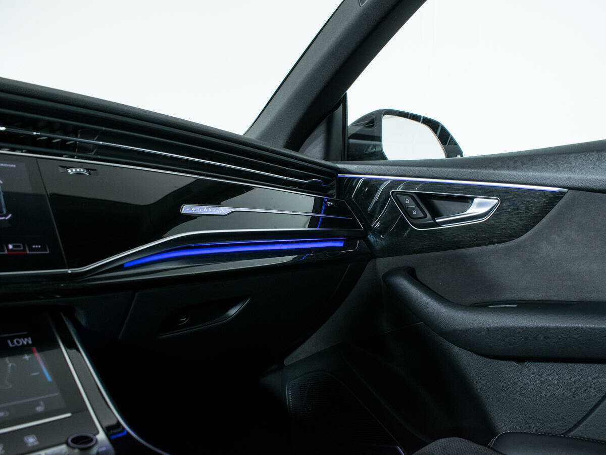 Audi Q8 с пробегом — 2019 год. Фото: #12