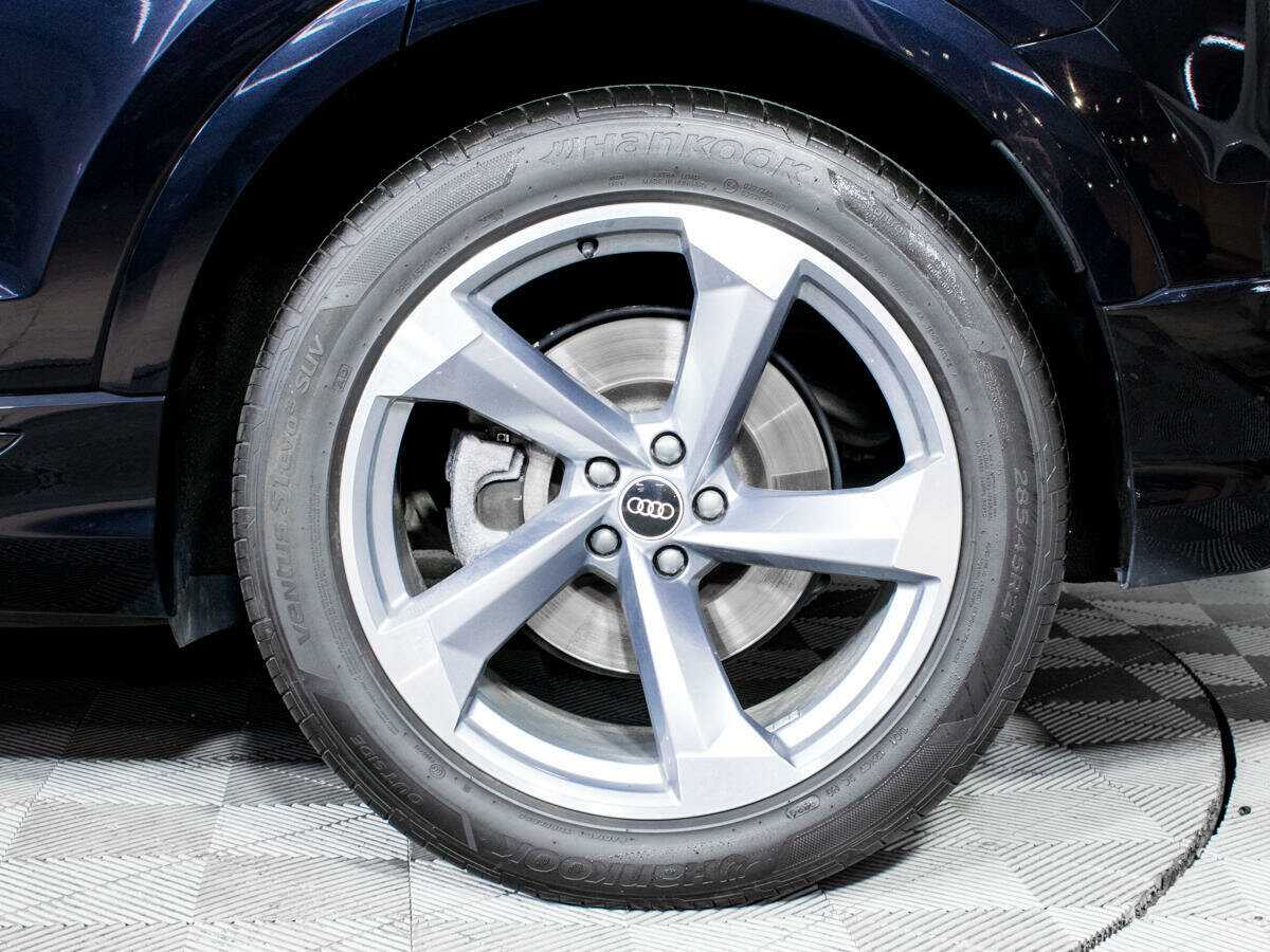 Audi Q8 с пробегом — 2019 год. Фото: #18