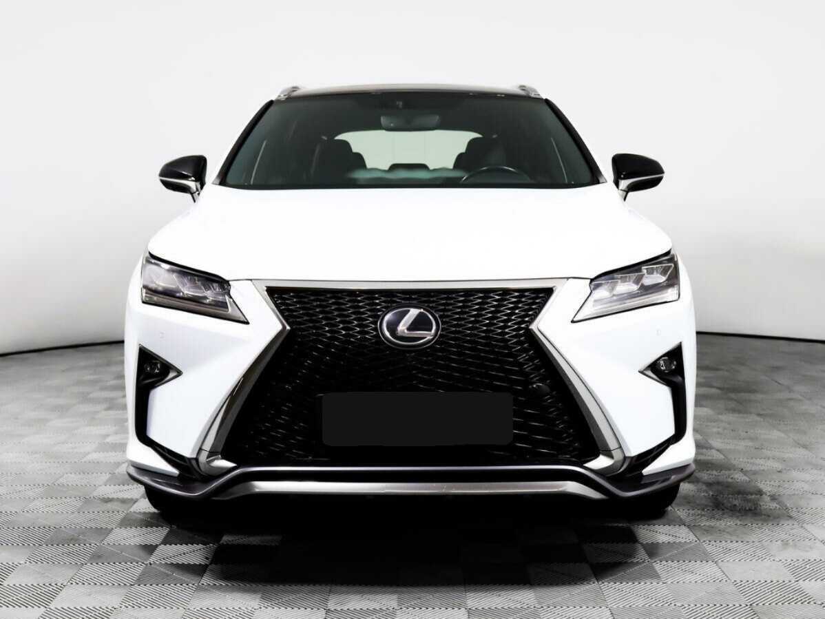 Lexus RX с пробегом — 2018 год. Фото: #1