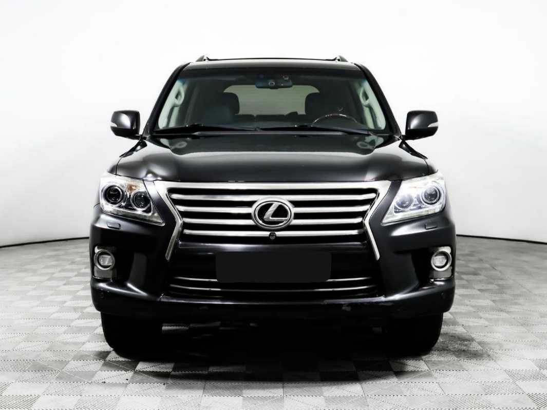 Lexus LX с пробегом — 2014 год. Фото: #1