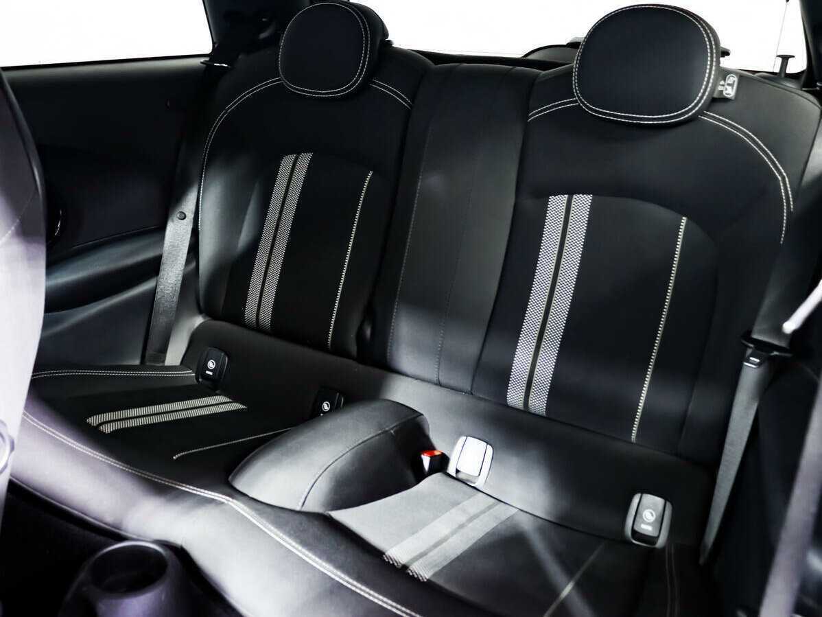 Mini Hatch с пробегом — 2017 год. Фото: #11