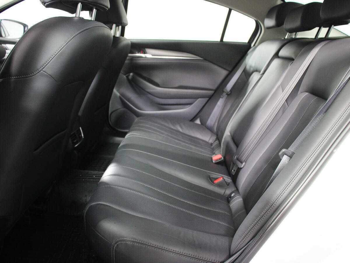 Mazda 6 с пробегом — 2023 год. Фото: #9