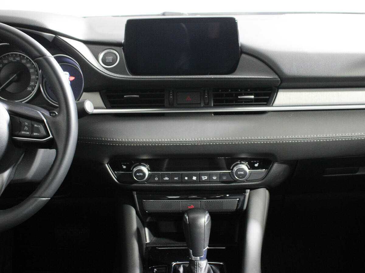 Mazda 6 с пробегом — 2023 год. Фото: #12