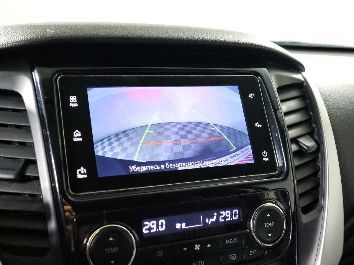 Mitsubishi Pajero Sport с пробегом — 2019 год. Фото: #14