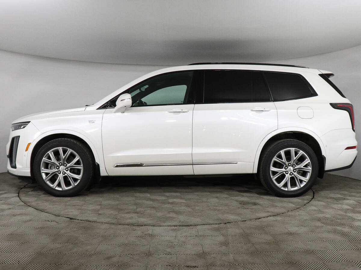 Cadillac XT6 с пробегом — 2020 год. Фото: #7