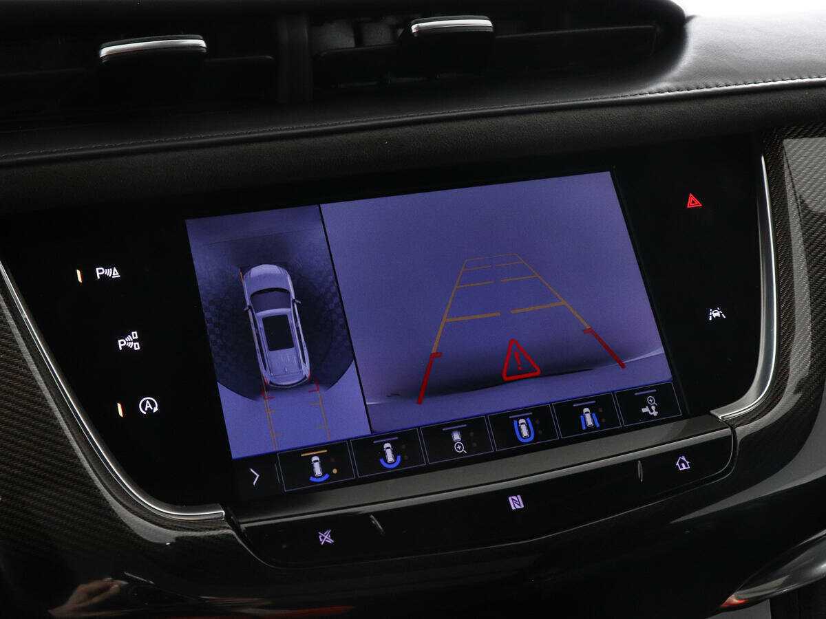 Cadillac XT6 с пробегом — 2020 год. Фото: #19