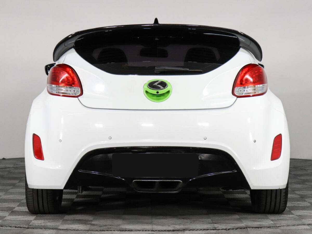 Hyundai Veloster с пробегом — 2011 год. Фото: #4
