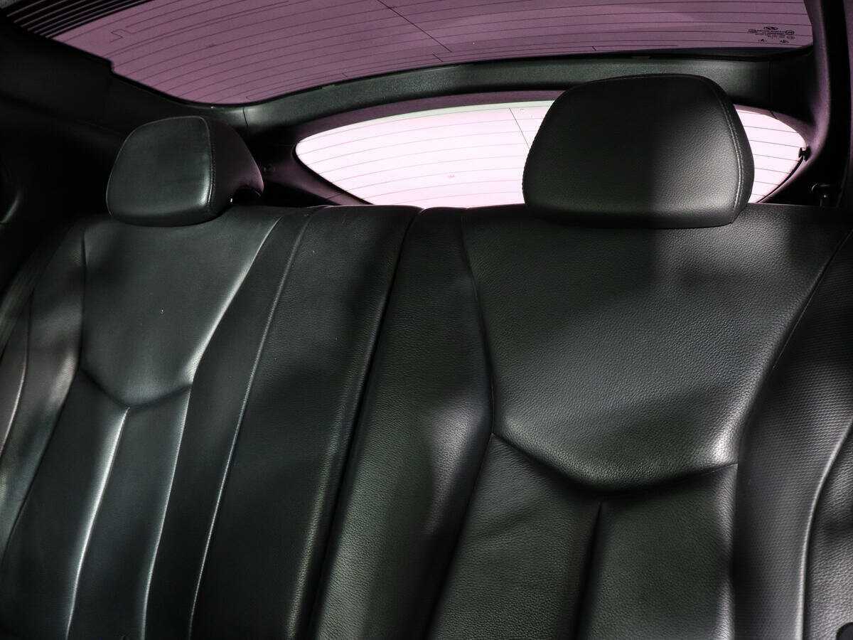 Hyundai Veloster с пробегом — 2011 год. Фото: #10