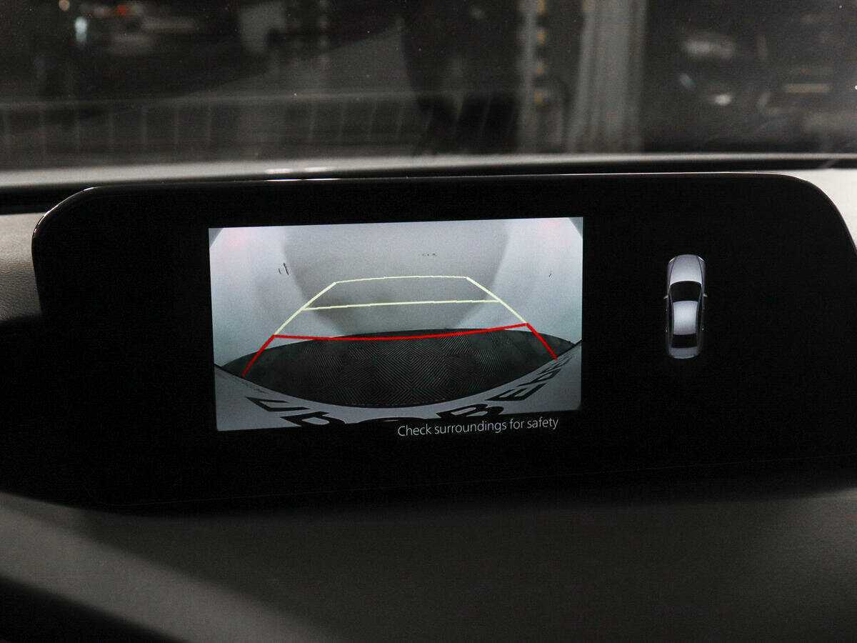 Mazda 3 с пробегом — 2022 год. Фото: #13