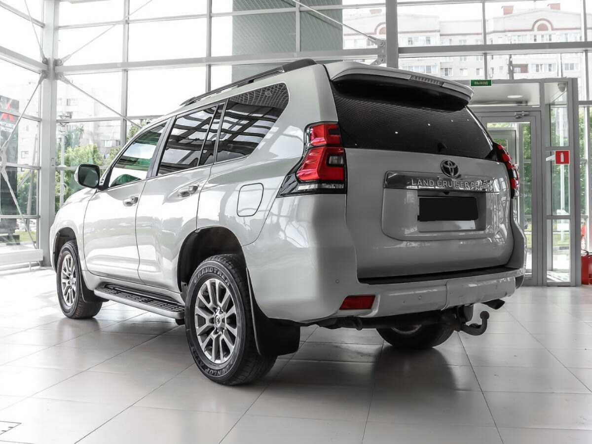 Toyota Land Cruiser Prado с пробегом — 2019 год. Фото: #4