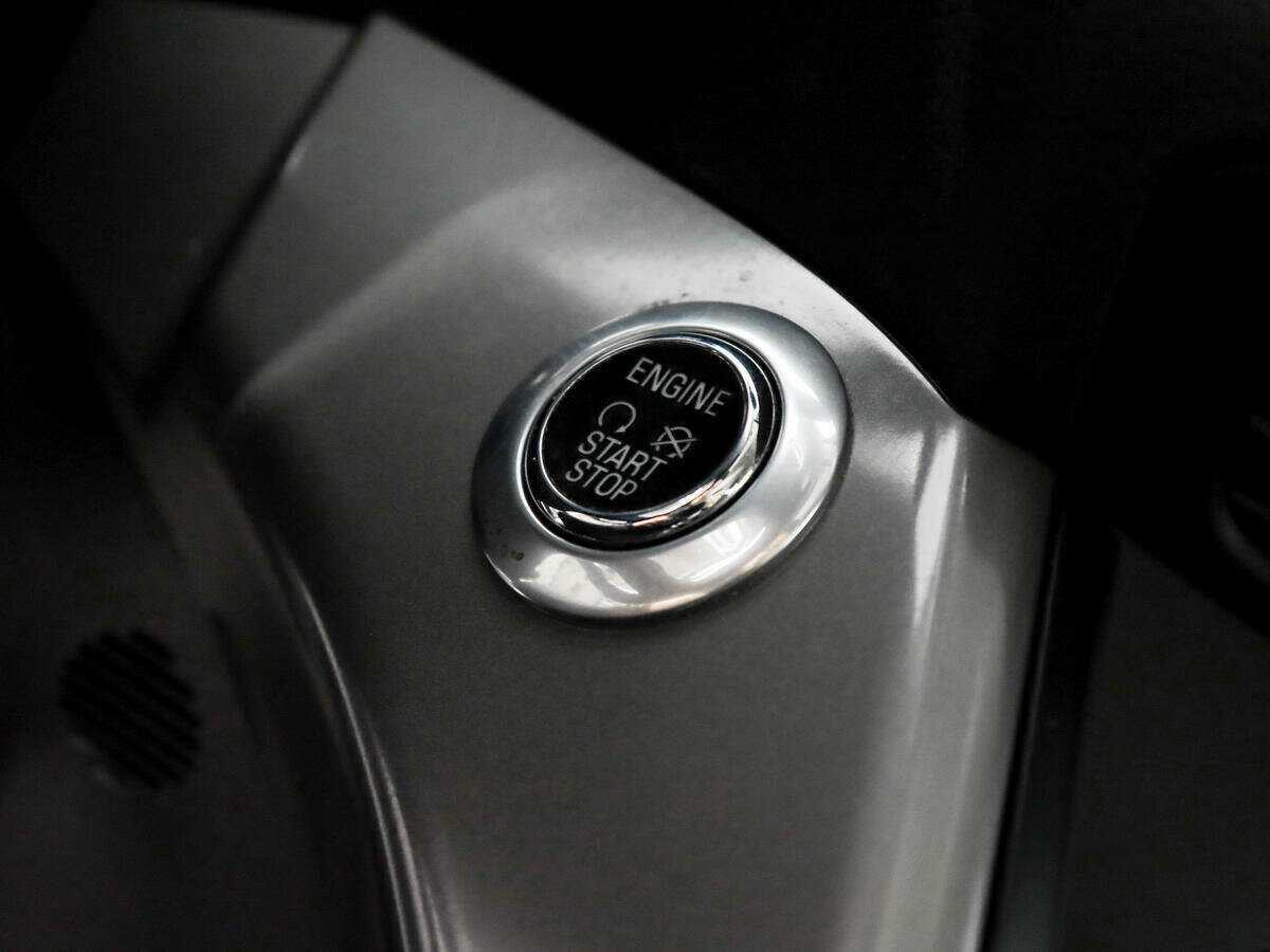 Ford Kuga с пробегом — 2015 год. Фото: #7