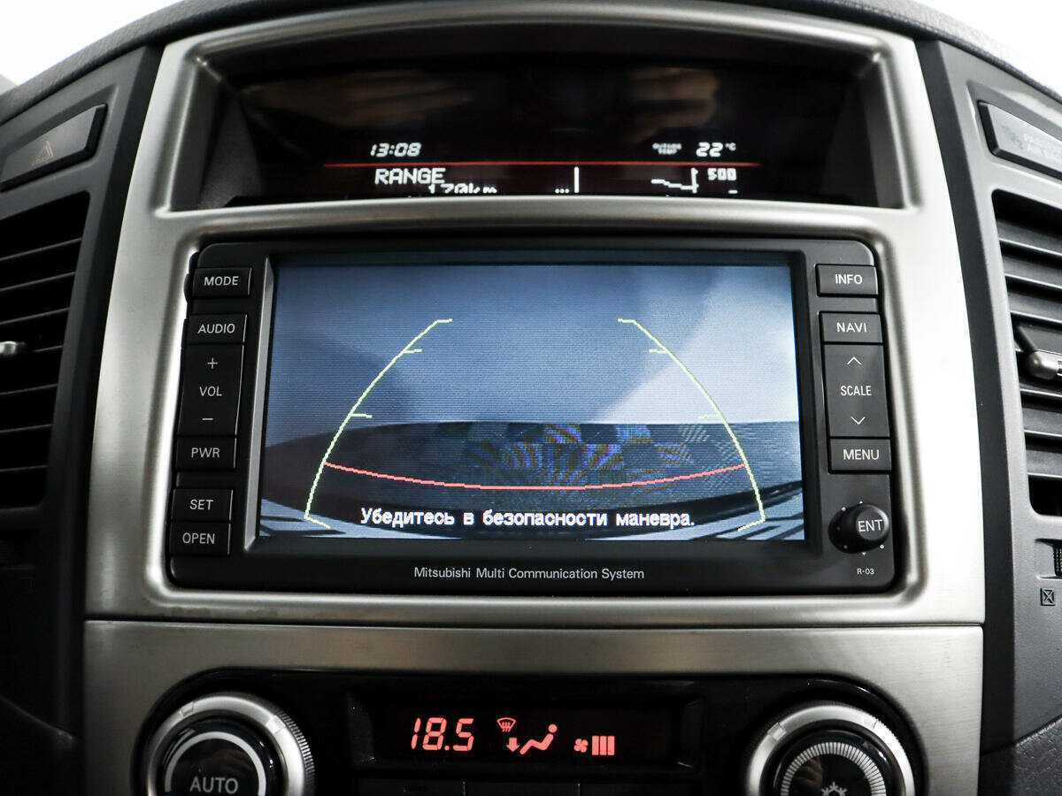 Mitsubishi Pajero с пробегом — 2011 год. Фото: #14