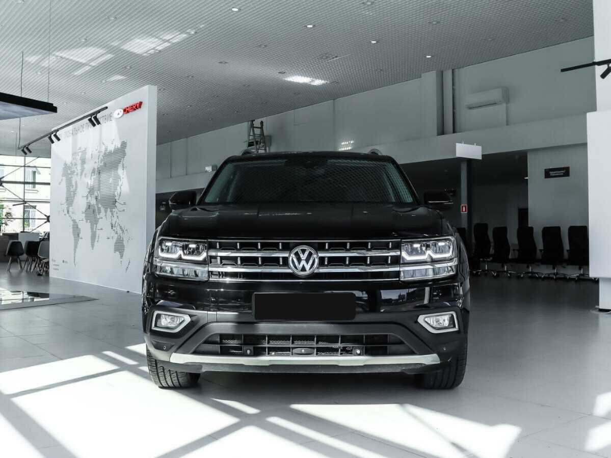 Volkswagen Teramont с пробегом — 2018 год. Фото: #1