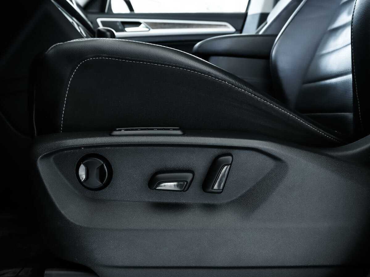 Volkswagen Teramont с пробегом — 2018 год. Фото: #9