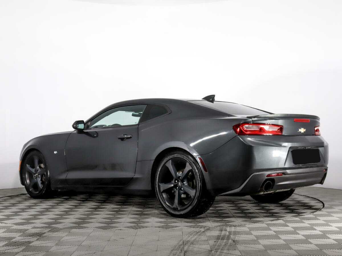 Chevrolet Camaro с пробегом — 2016 год. Фото: #5