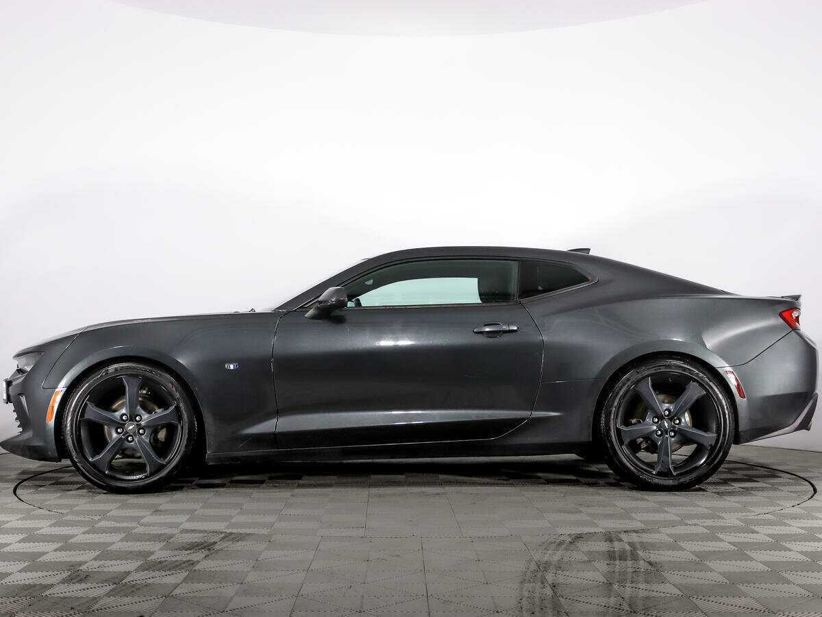 Chevrolet Camaro с пробегом — 2016 год. Фото: #6