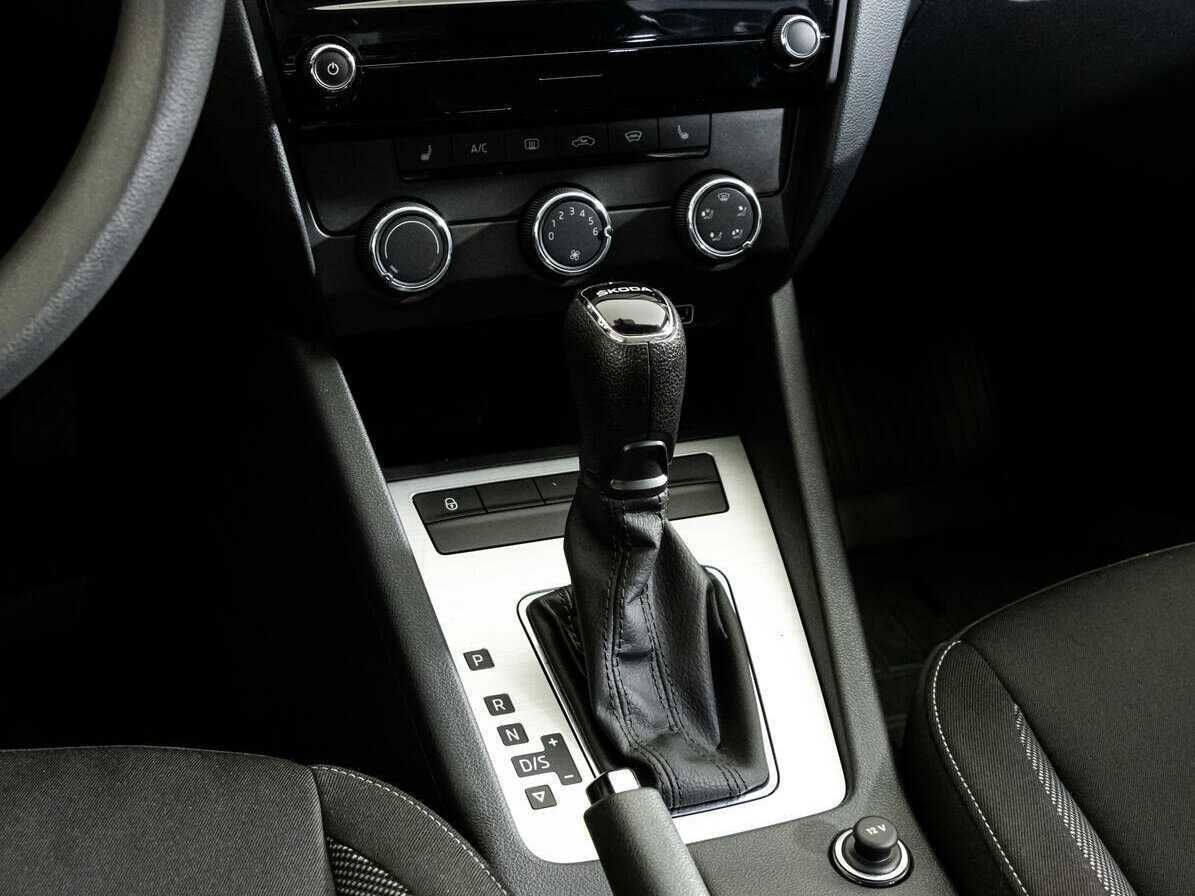 Skoda Octavia с пробегом — 2018 год. Фото: #11