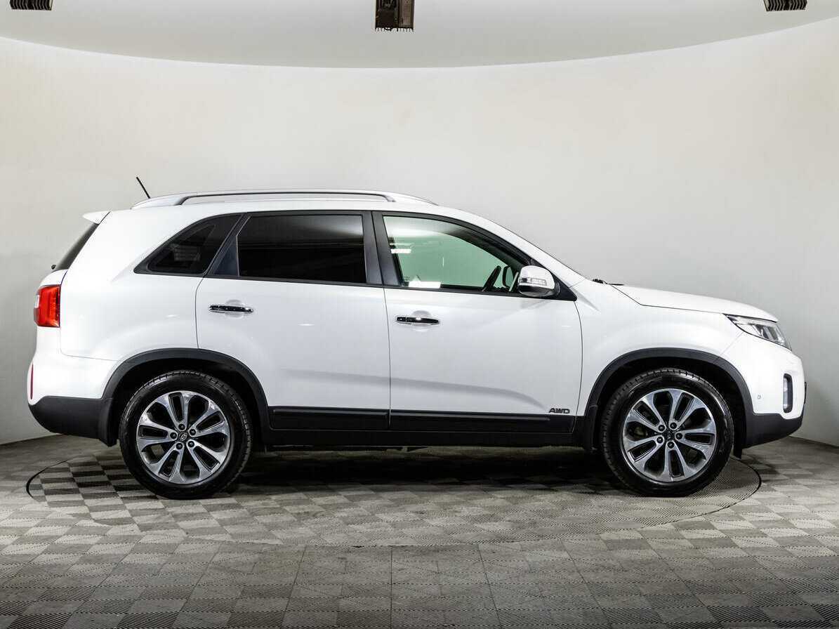Kia Sorento с пробегом — 2015 год. Фото: #3