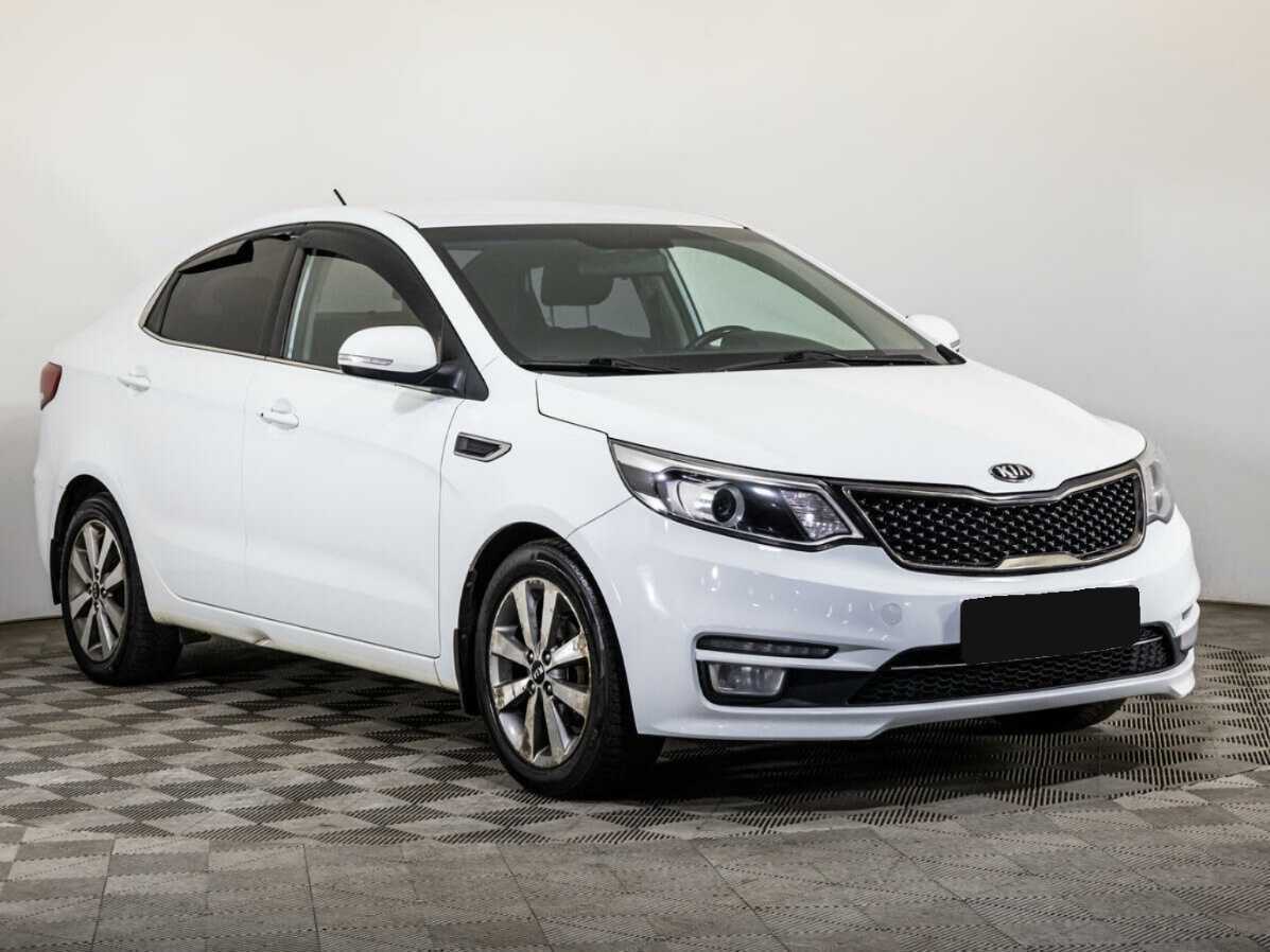 Kia Rio с пробегом — 2015 год. Фото: #2