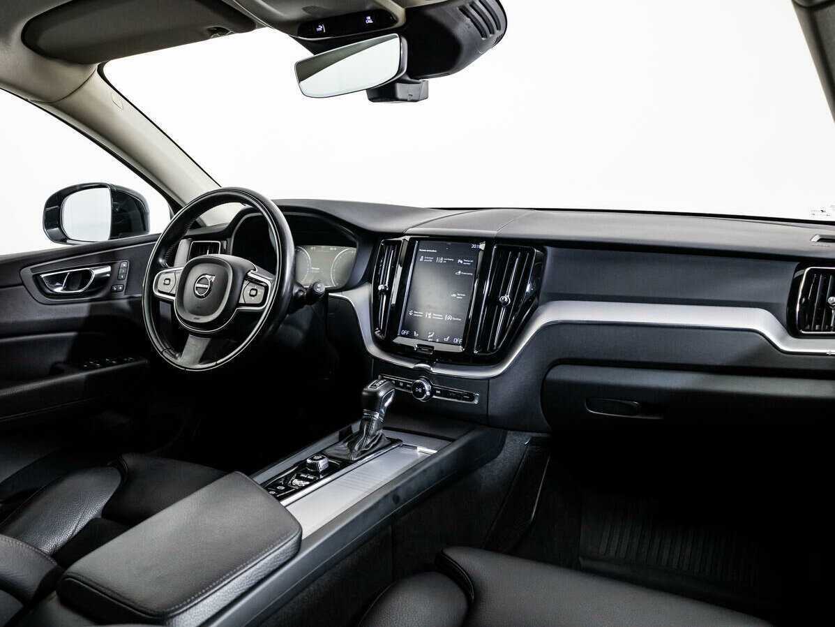 Volvo XC60 с пробегом — 2018 год. Фото: #6