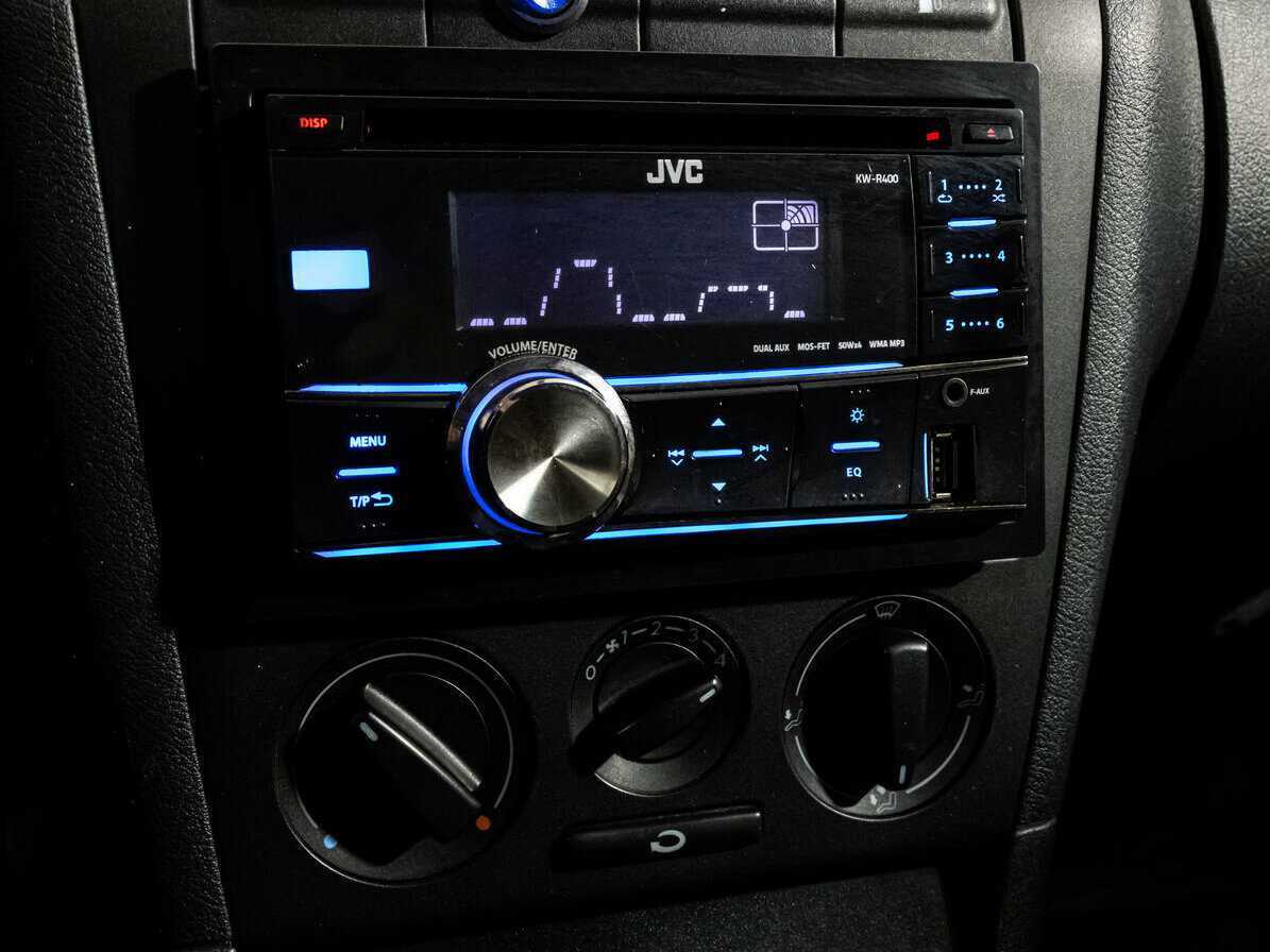 Skoda Octavia с пробегом — 2005 год. Фото: #12