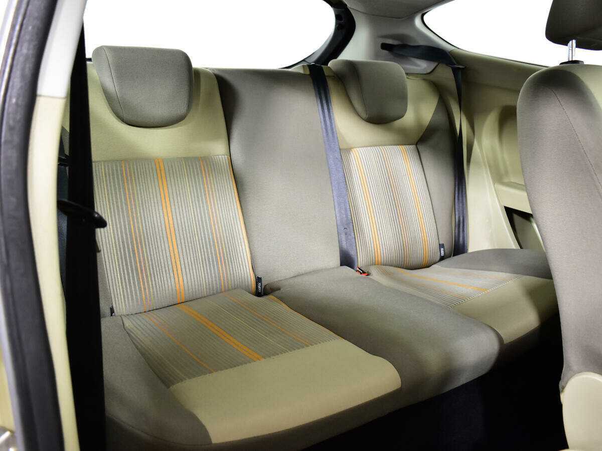 Ford Fiesta с пробегом — 2008 год. Фото: #9