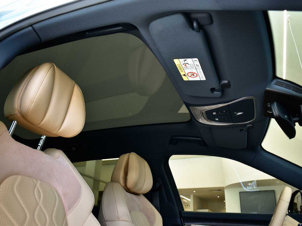 Voyah Free с пробегом — 2022 год. Фото: #10