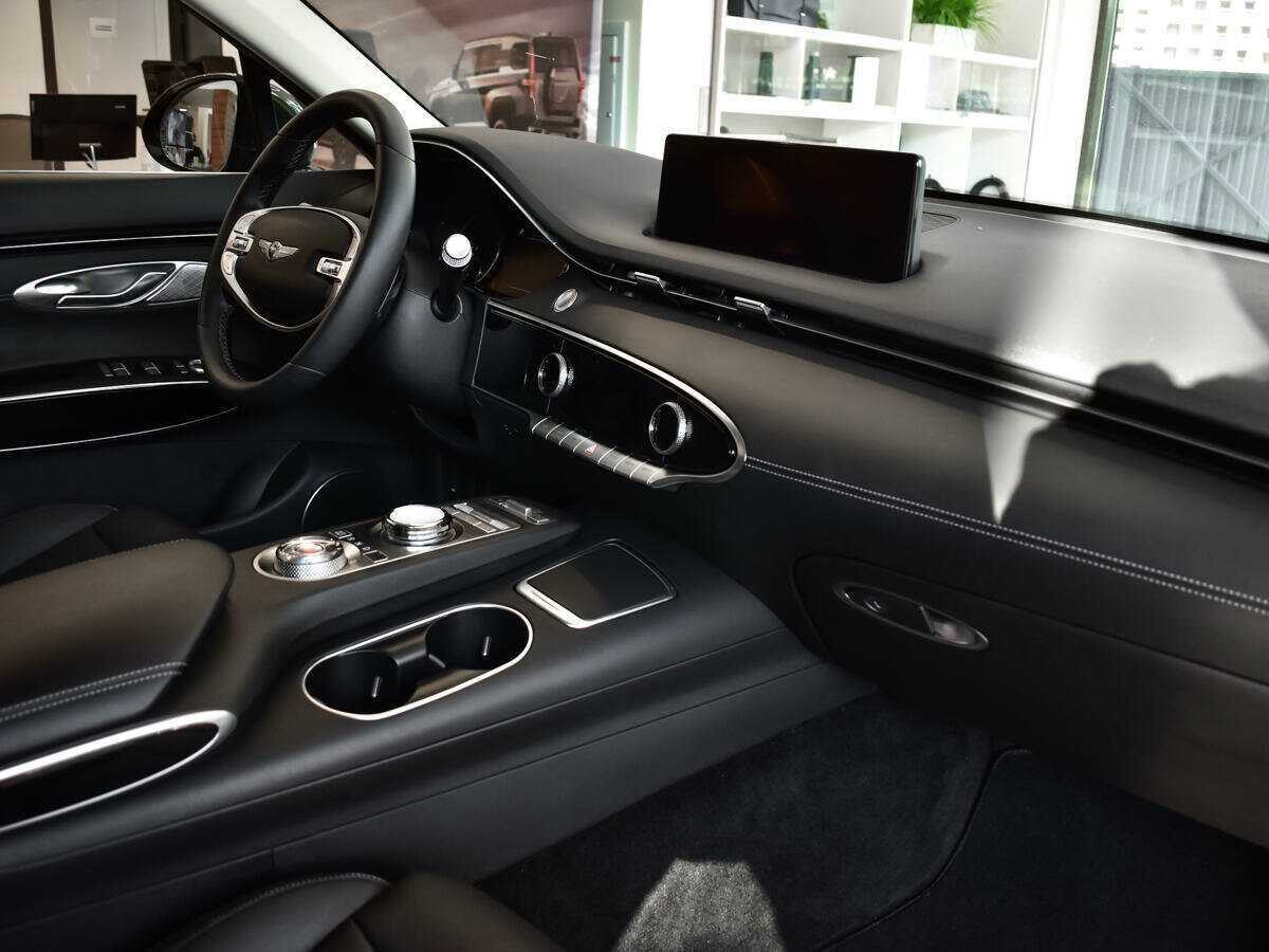 Genesis GV70 с пробегом — 2021 год. Фото: #7