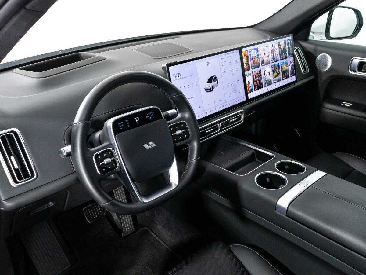 LiXiang L7 с пробегом — 2023 год. Фото: #10