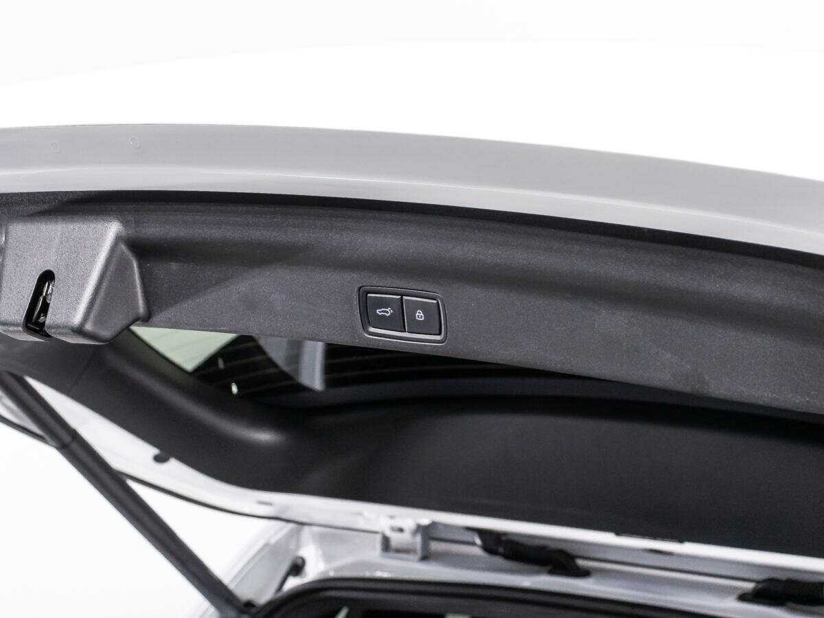 LiXiang L7 с пробегом — 2023 год. Фото: #14