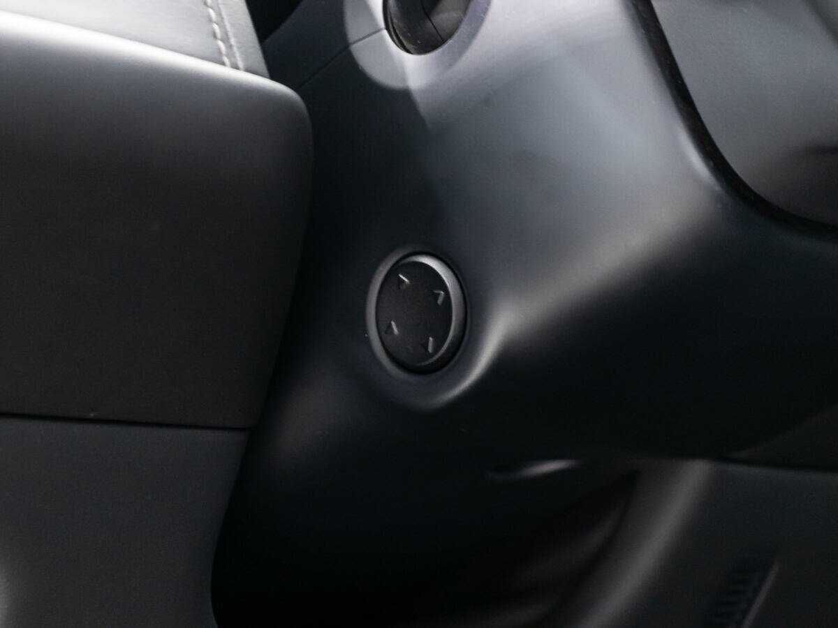 LiXiang L7 с пробегом — 2023 год. Фото: #21