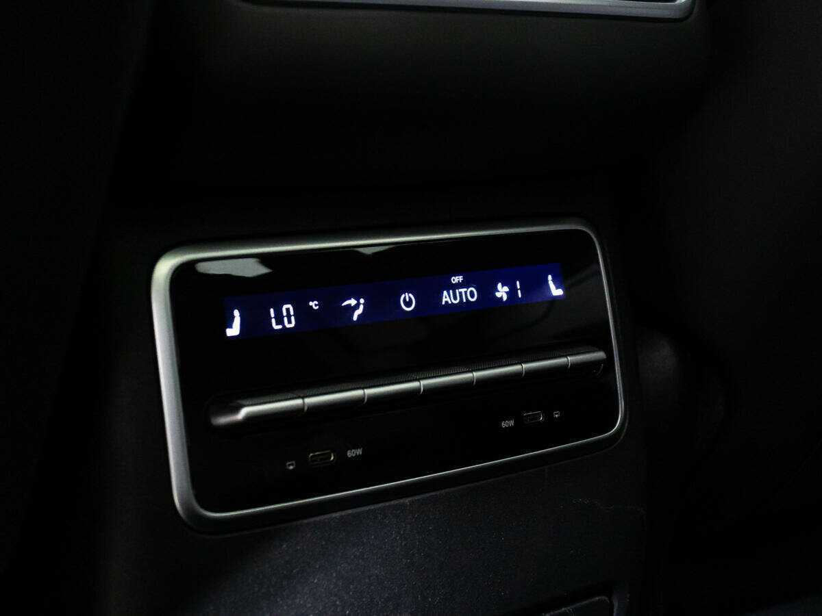 LiXiang L7 с пробегом — 2023 год. Фото: #23