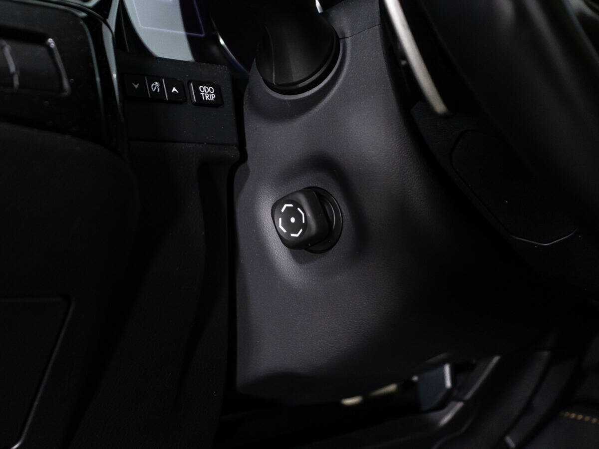 Lexus ES с пробегом — 2021 год. Фото: #16