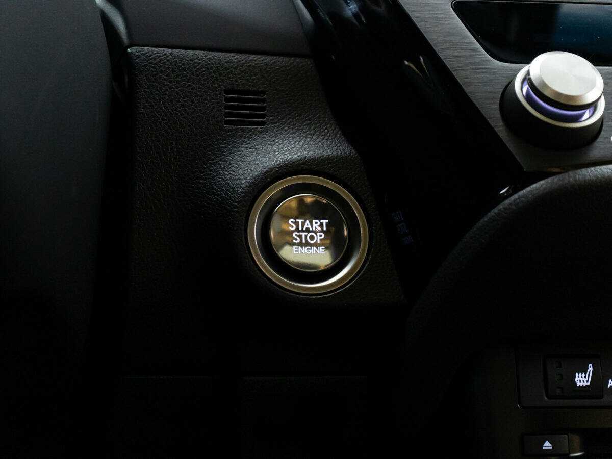 Lexus ES с пробегом — 2021 год. Фото: #22