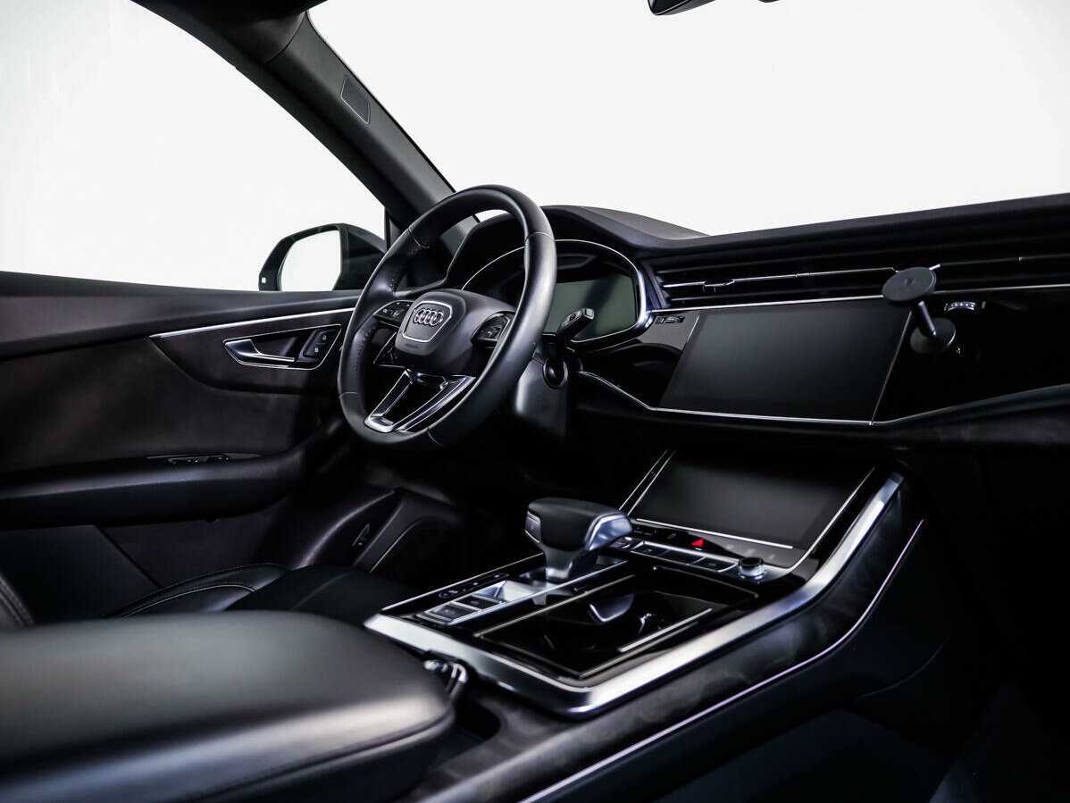 Audi Q8 с пробегом — 2019 год. Фото: #7