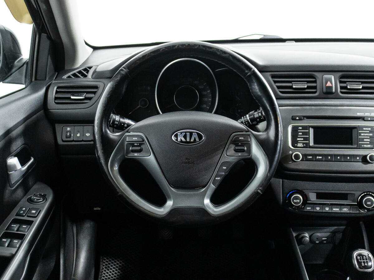Kia Rio с пробегом — 2017 год. Фото: #16