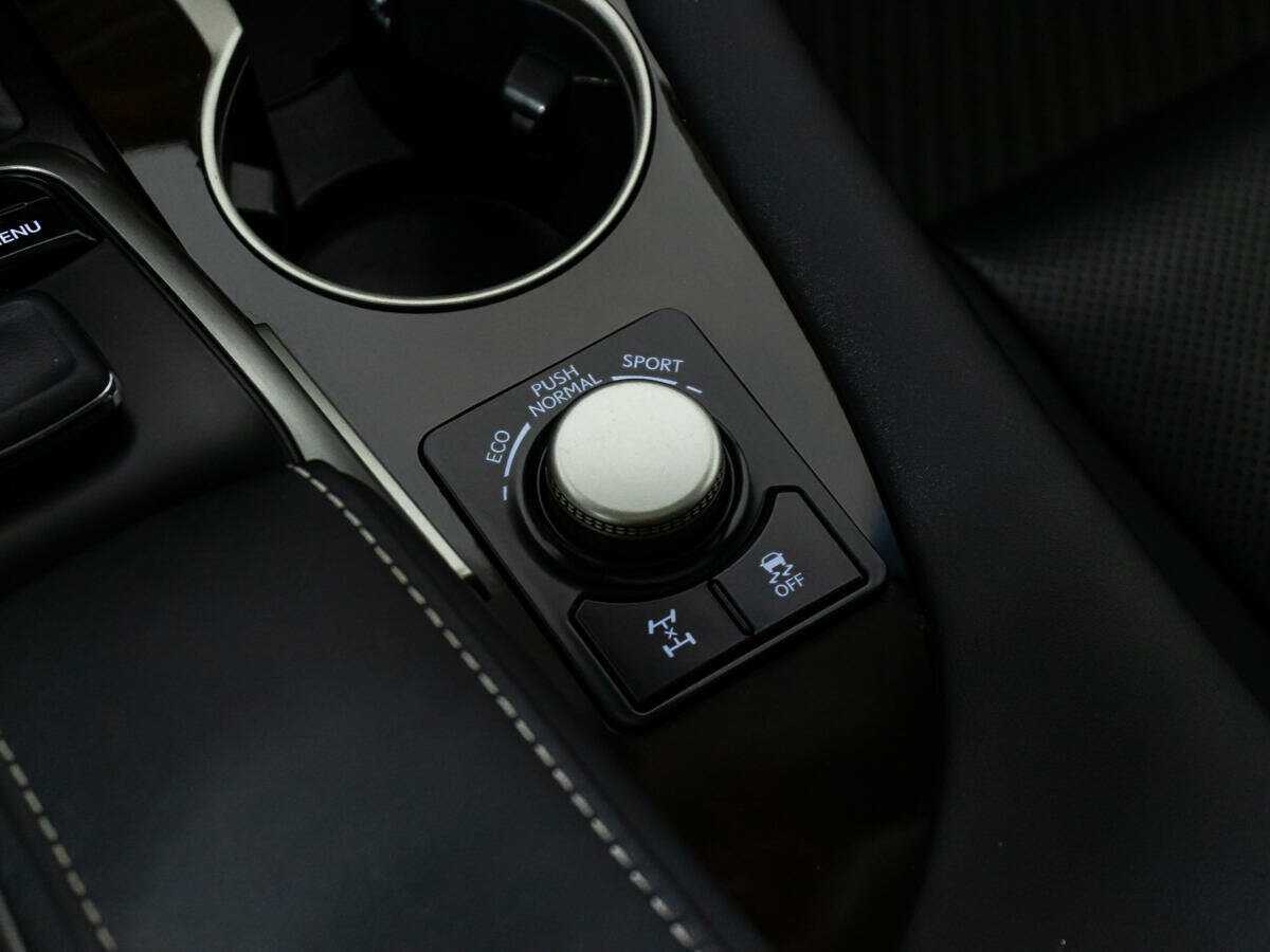 Lexus RX с пробегом — 2017 год. Фото: #18