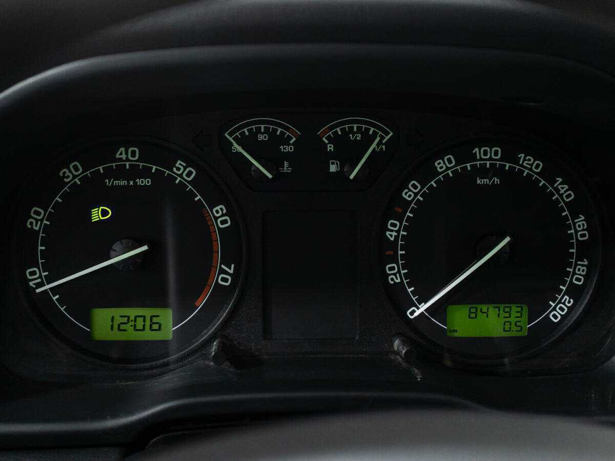 Skoda Octavia с пробегом — 2010 год. Фото: #11