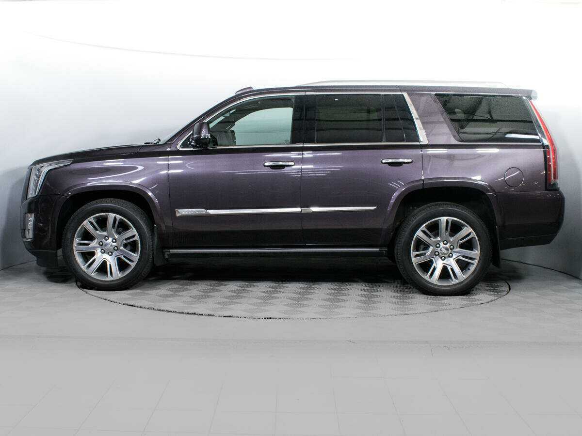 Cadillac Escalade с пробегом — 2015 год. Фото: #7