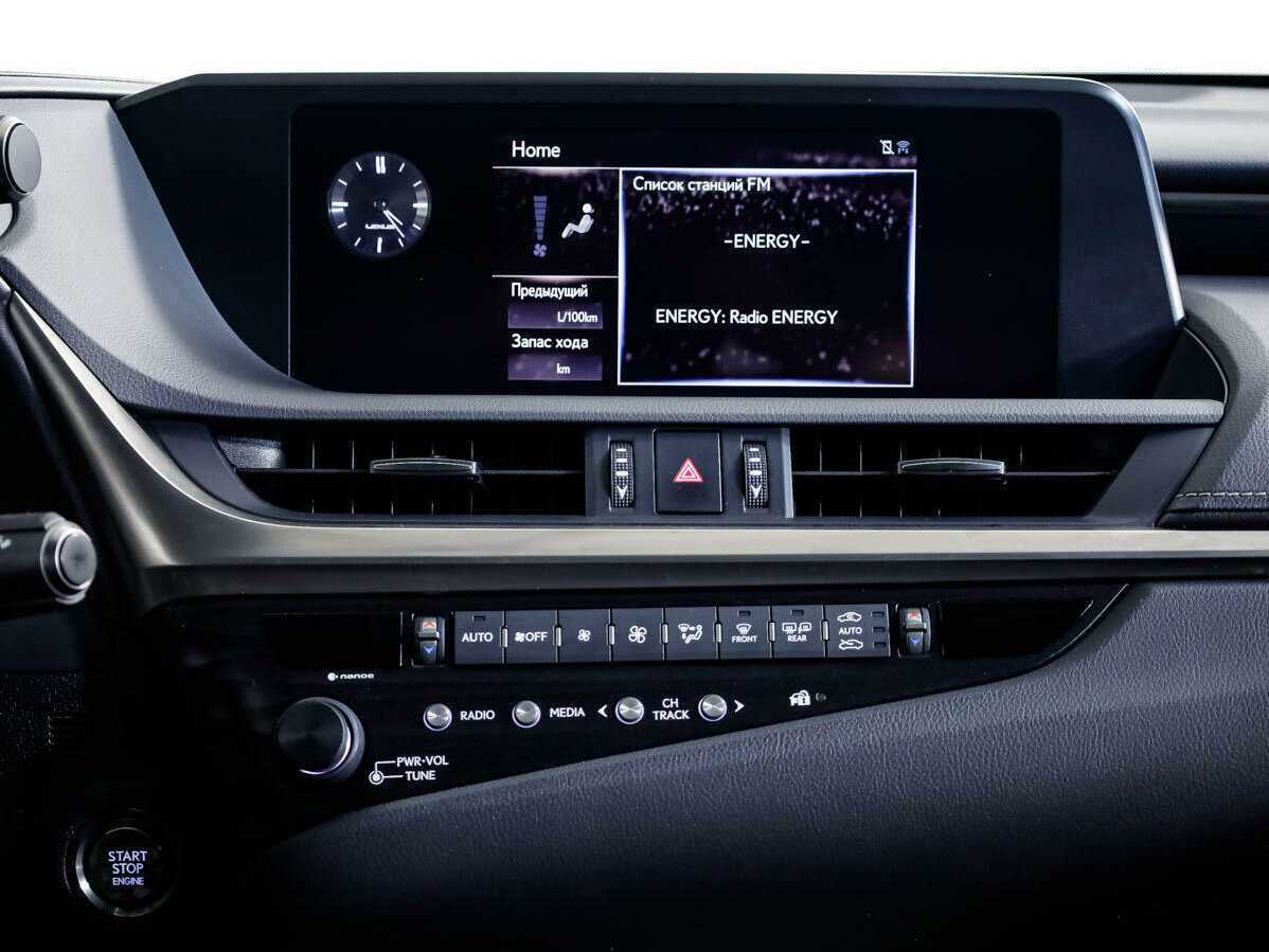 Lexus ES с пробегом — 2018 год. Фото: #17