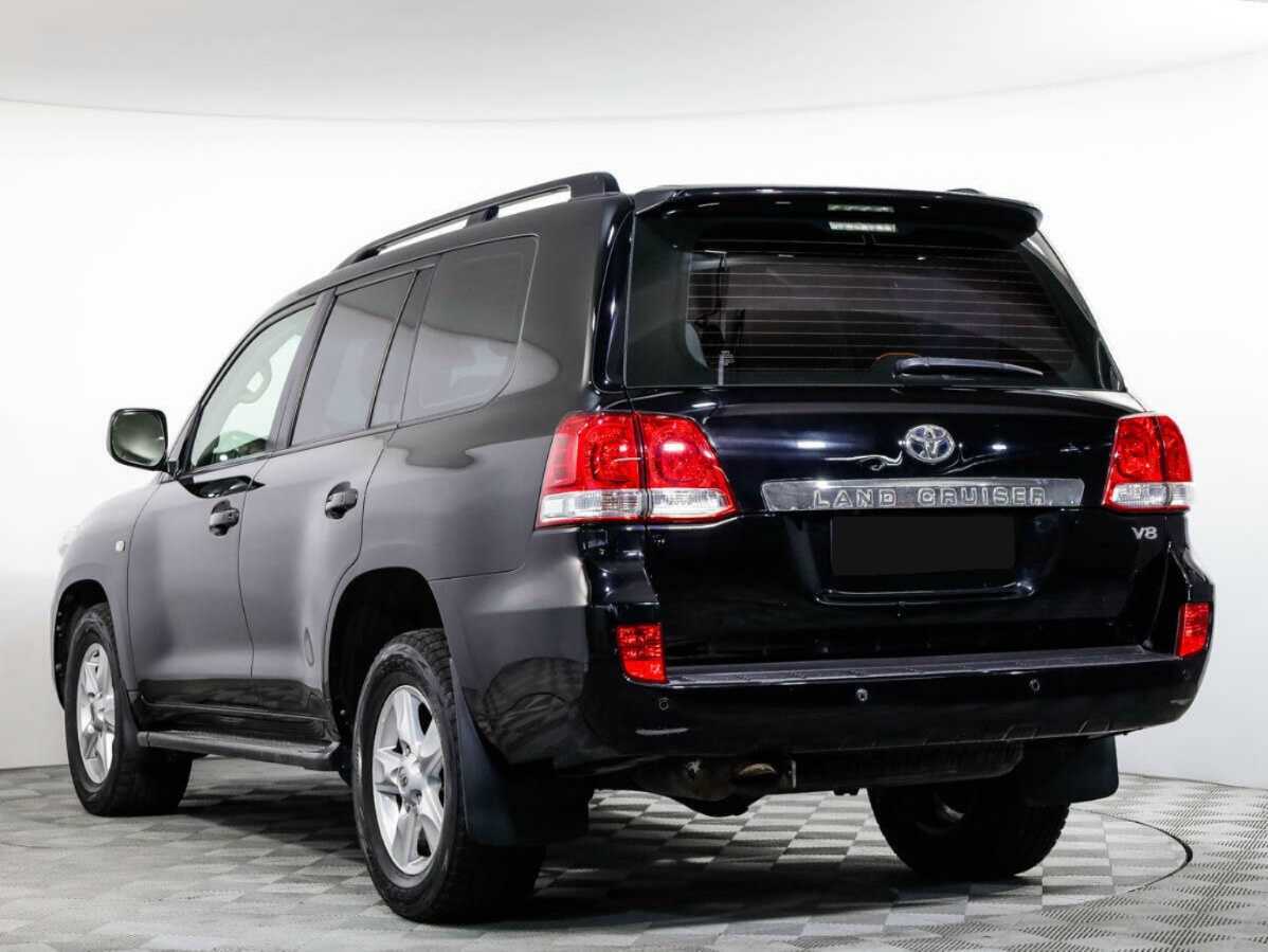 Toyota Land Cruiser с пробегом — 2010 год. Фото: #5