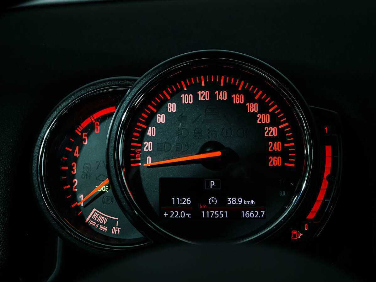 Mini Countryman с пробегом — 2018 год. Фото: #9