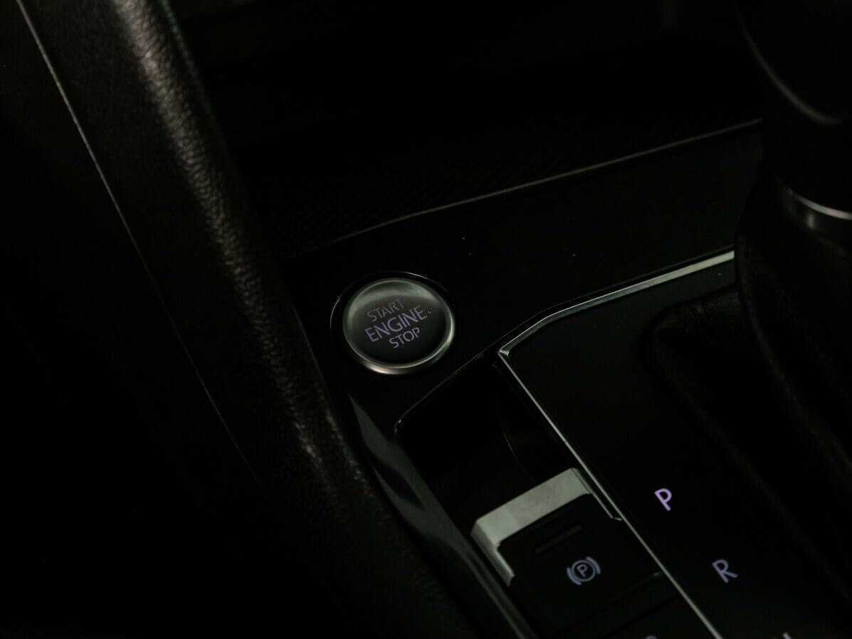 Volkswagen Tiguan с пробегом — 2018 год. Фото: #17