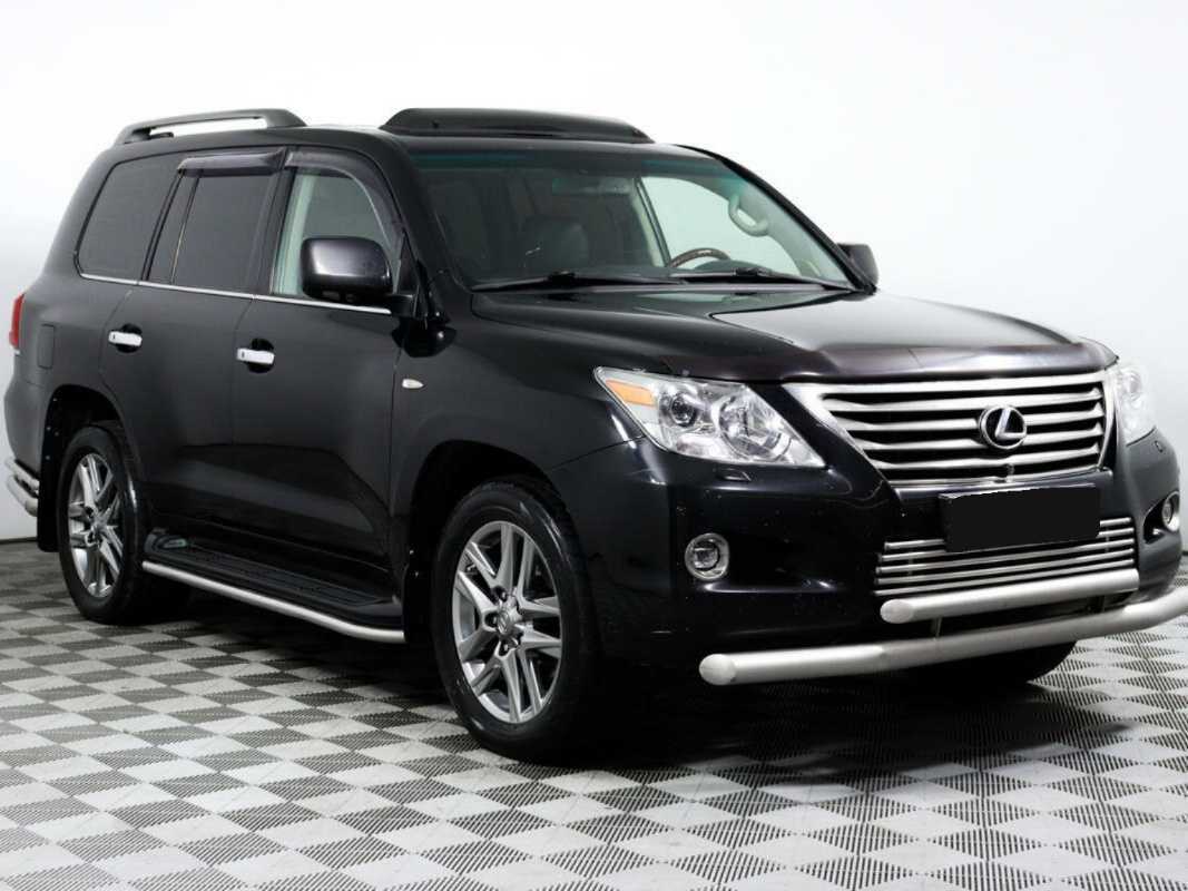 Lexus LX с пробегом — 2009 год. Фото: #2