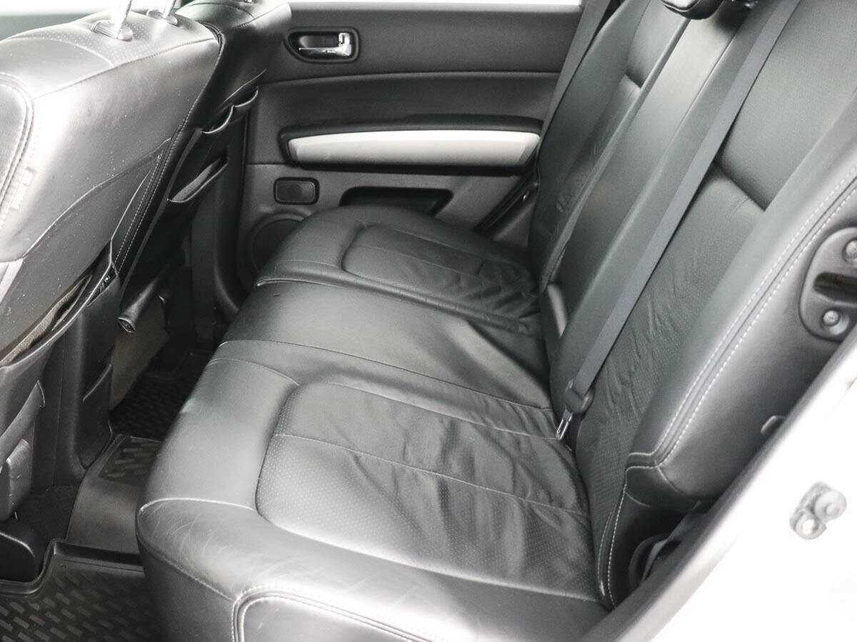 Nissan X-Trail с пробегом — 2010 год. Фото: #8